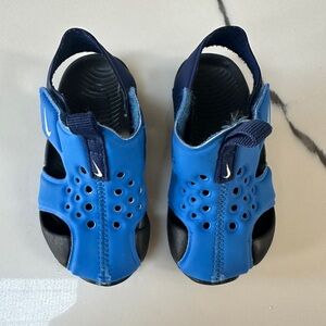 Little Walkers Nike Sandals